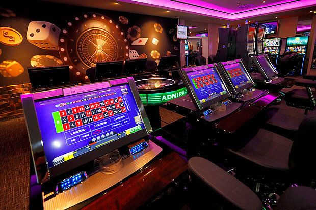 Spielautomaten in der Spielbank
