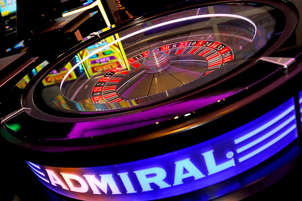 Spielautomaten in der Spielbank