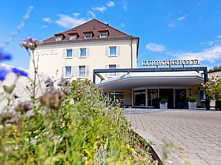 Kurpark-Hotel Bad Dürkheim Außenansicht